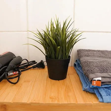 Апартаменты Fullhouse - Halle - T28 - Panda *