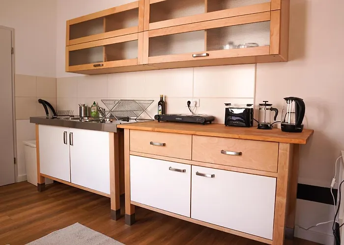 Fullhouse - Halle - T28 - Panda Apartamento *